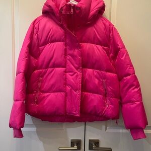 GAP Bright Pink Women’s Puffer Jacket